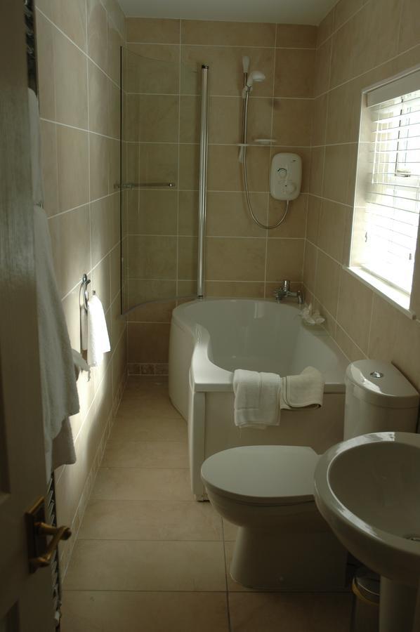 Moyvalley Hotel Self Catering Cottages מראה חיצוני תמונה